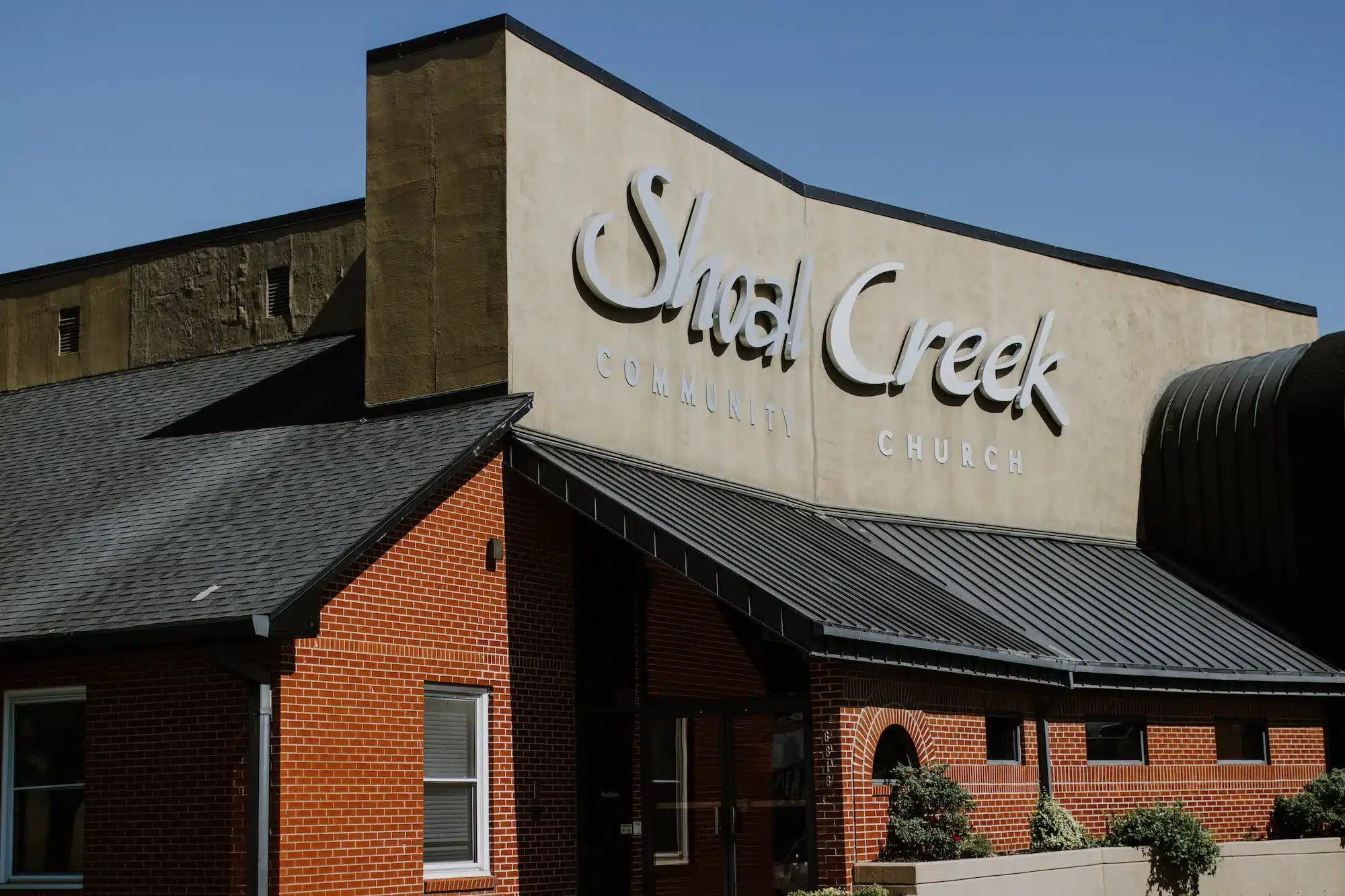 Shoal-Creek-Building-Exterior